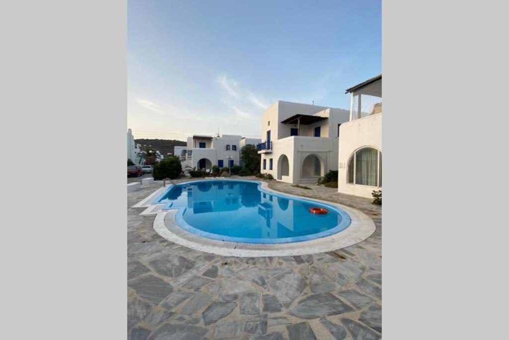 Pigeon House Ornos Beach Mykonos Town Buitenkant foto